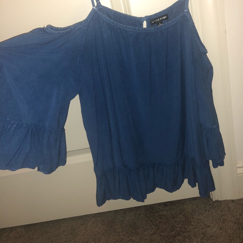 Cute flowy top